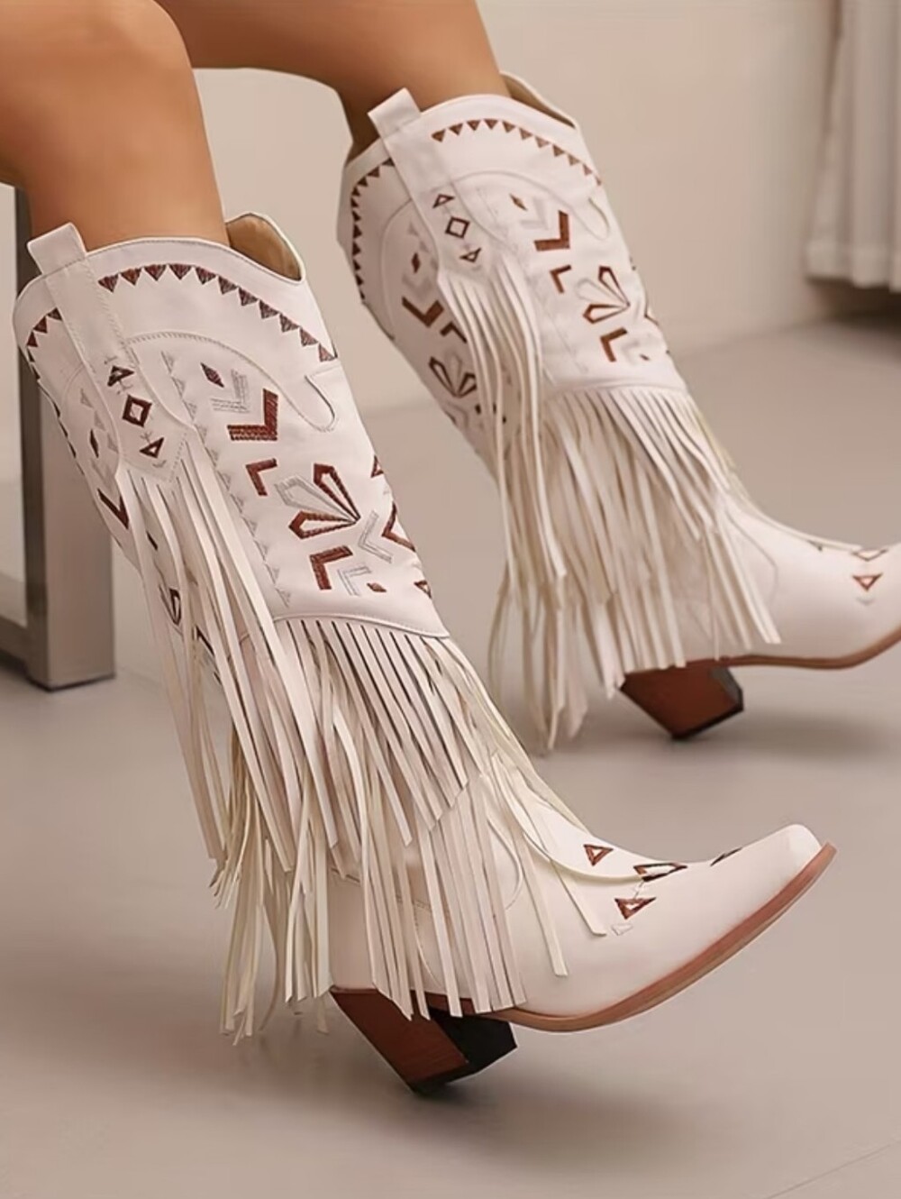 Women's Cowboy Boots White Pointed Toe Chunky Heel Cowboy Boots - Picture 5 of 7